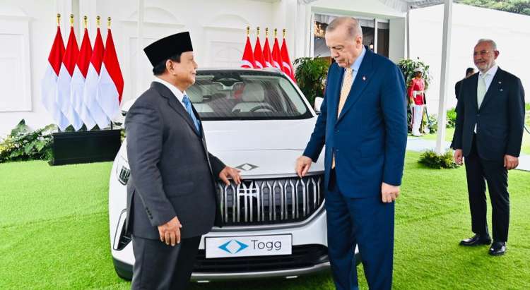 20250213-prabowo-subianto-recep-tayyip-erdogan-mobil-listri-togg-prod12feb2025