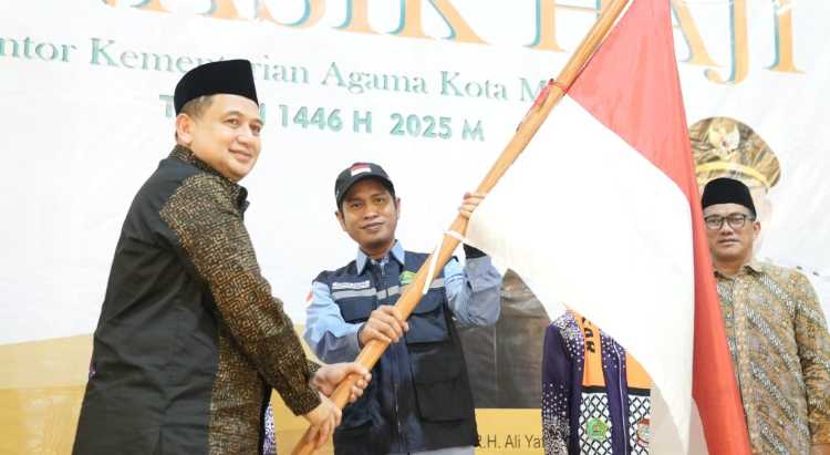 20250424-munafri-arifuddin-appi-jemaah-calon-haji-prod24apr2025